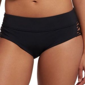 NEW WITH TAGS Swim Bottoms Calia Swimwear